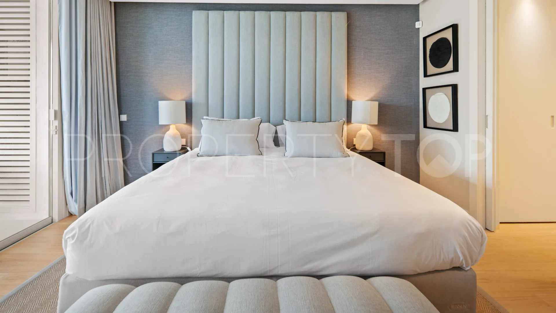 Comprar apartamento en Marina Puente Romano