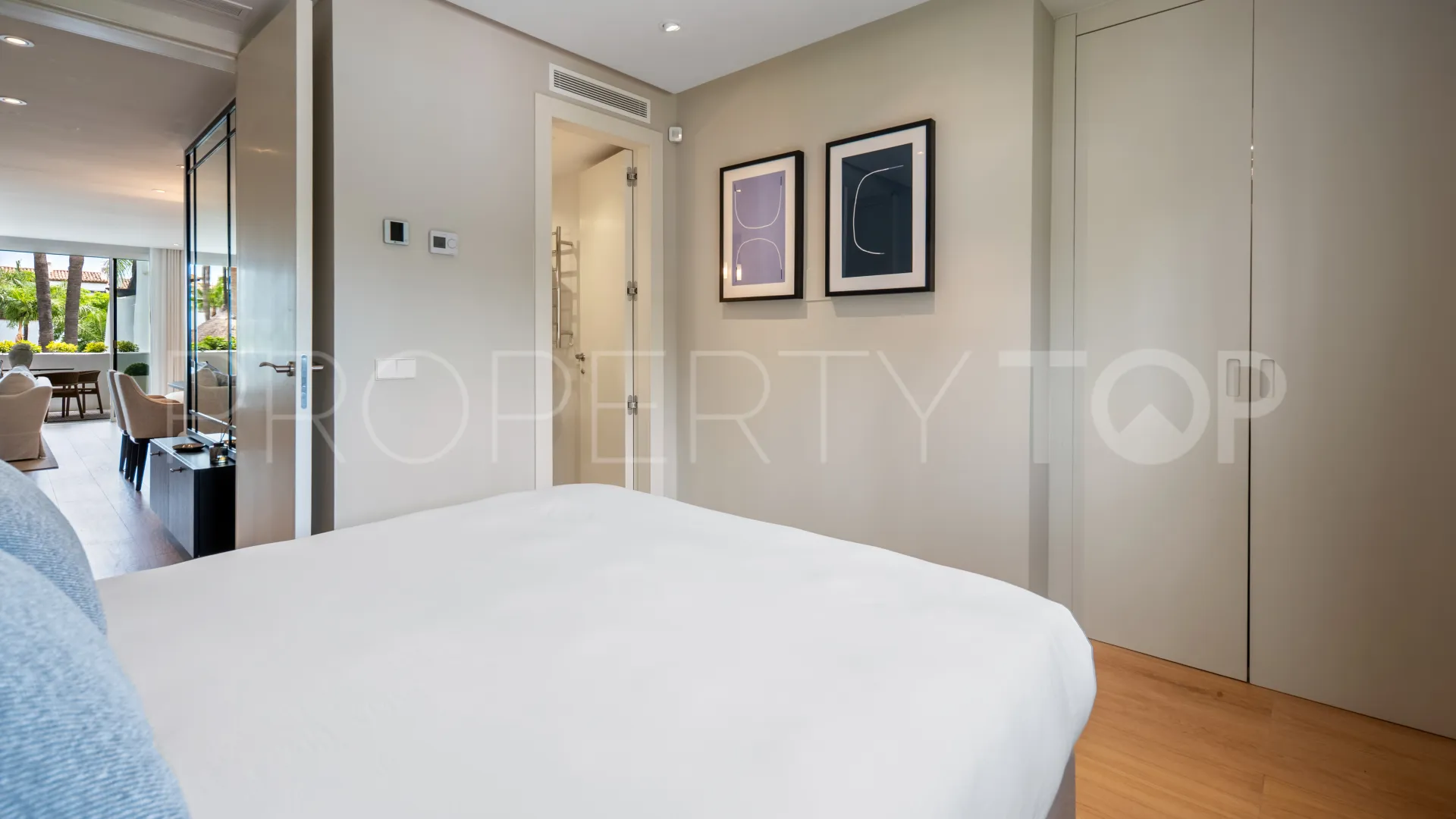 Comprar apartamento en Marina Puente Romano
