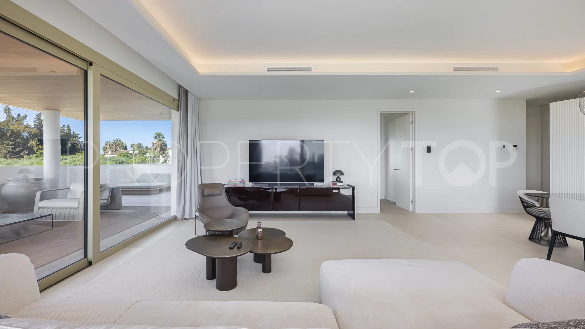 Apartment for sale in Benalús with 3 bedrooms