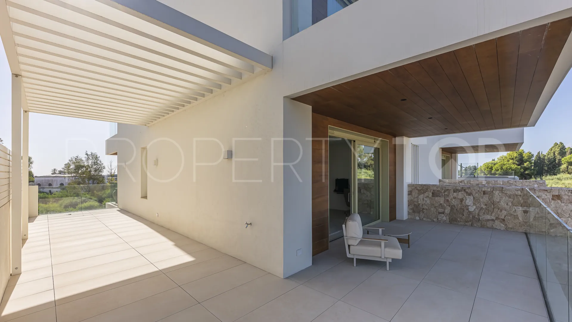 Apartment for sale in Benalús with 3 bedrooms