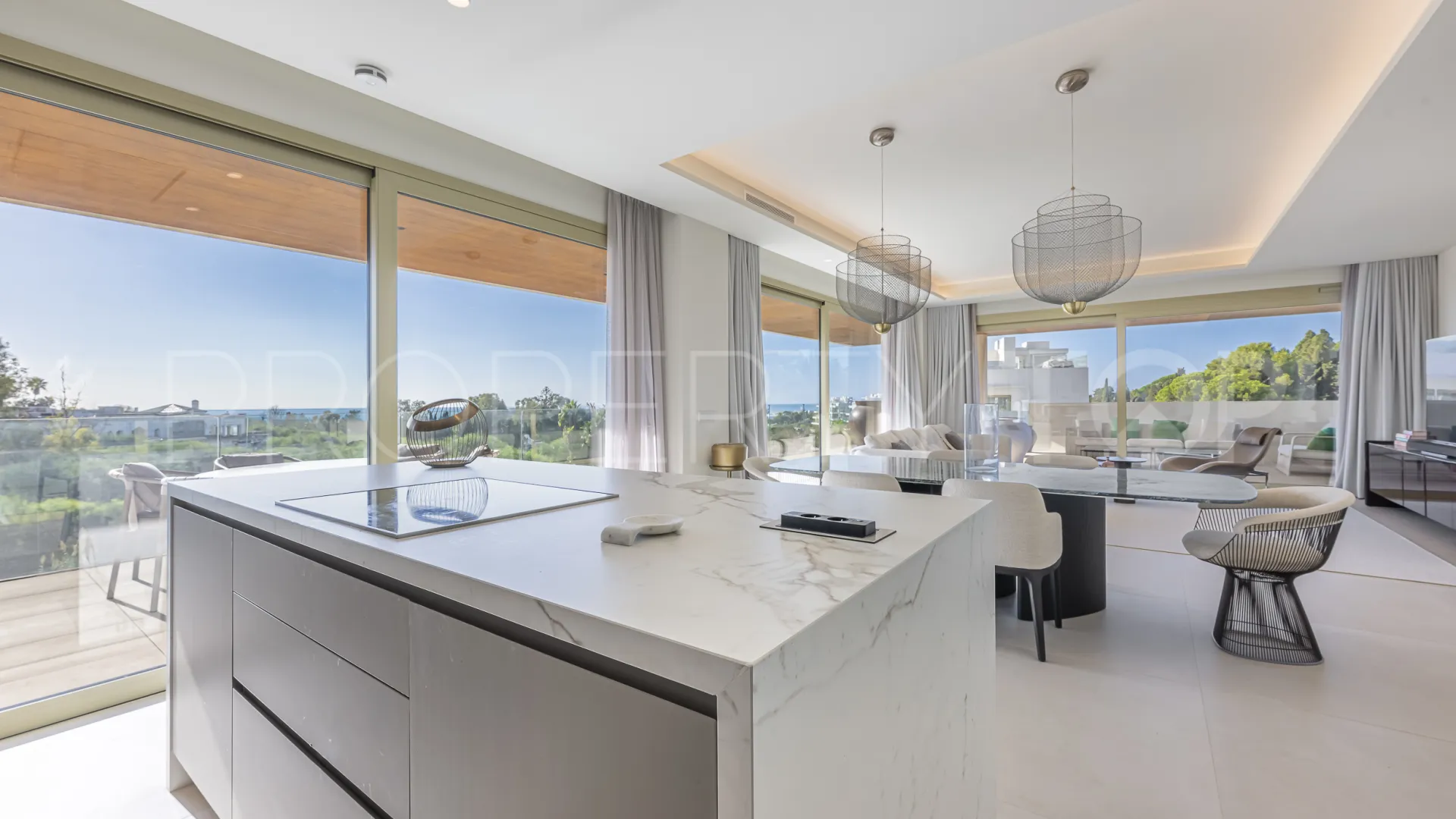 Apartment for sale in Benalús with 3 bedrooms