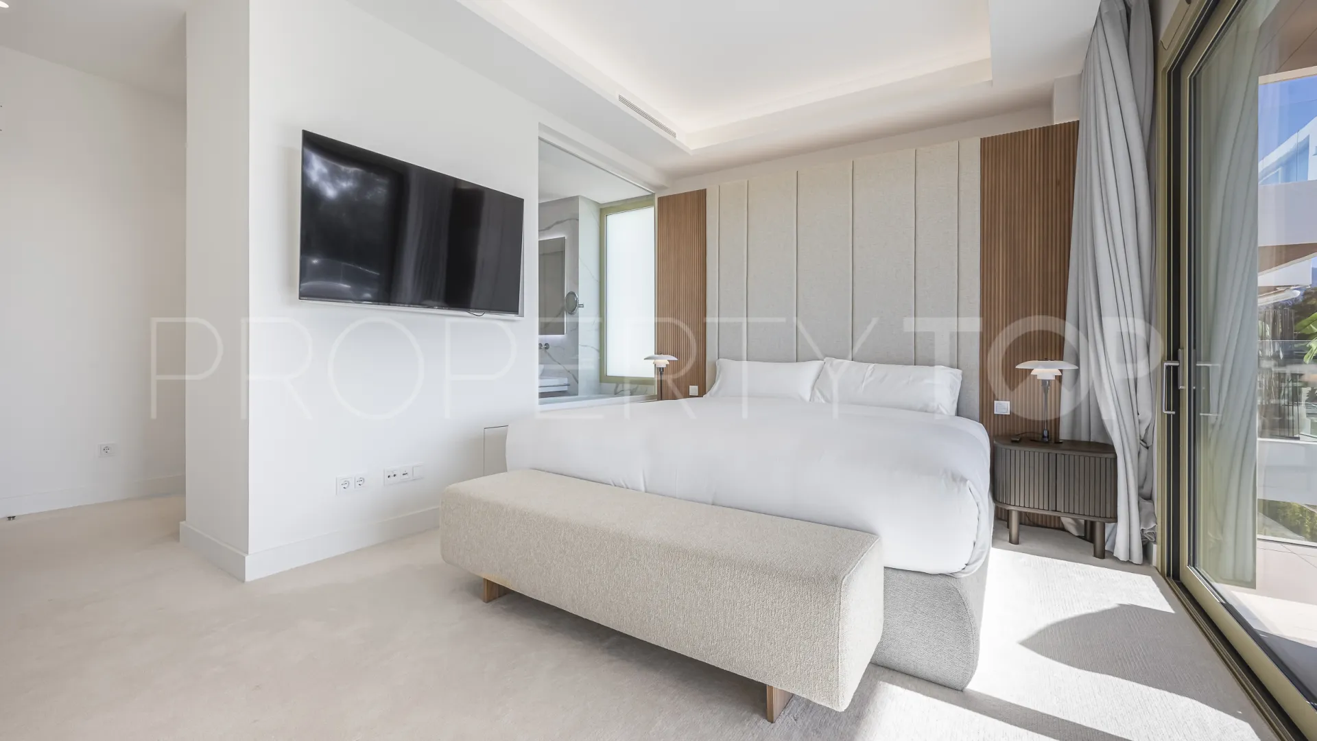 Apartment for sale in Benalús with 3 bedrooms