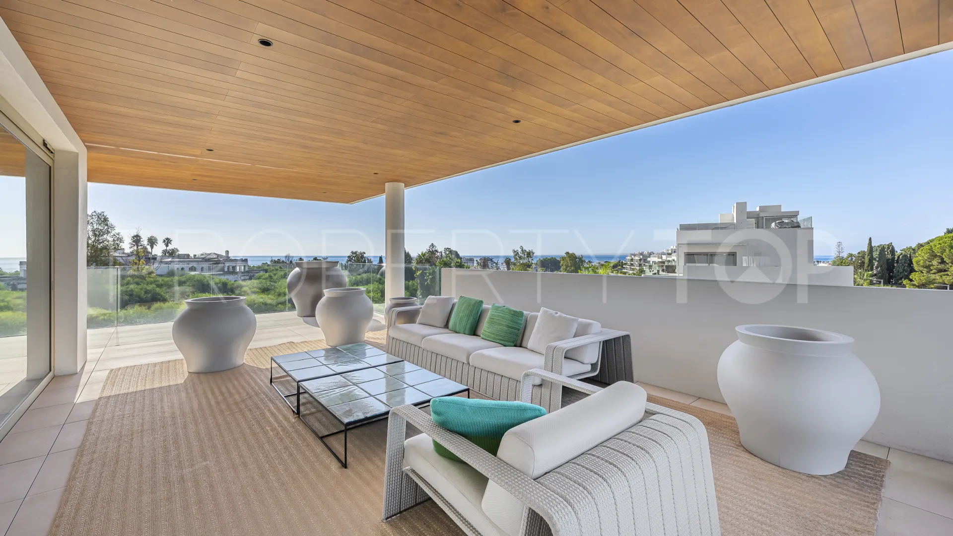 Apartment for sale in Benalús with 3 bedrooms