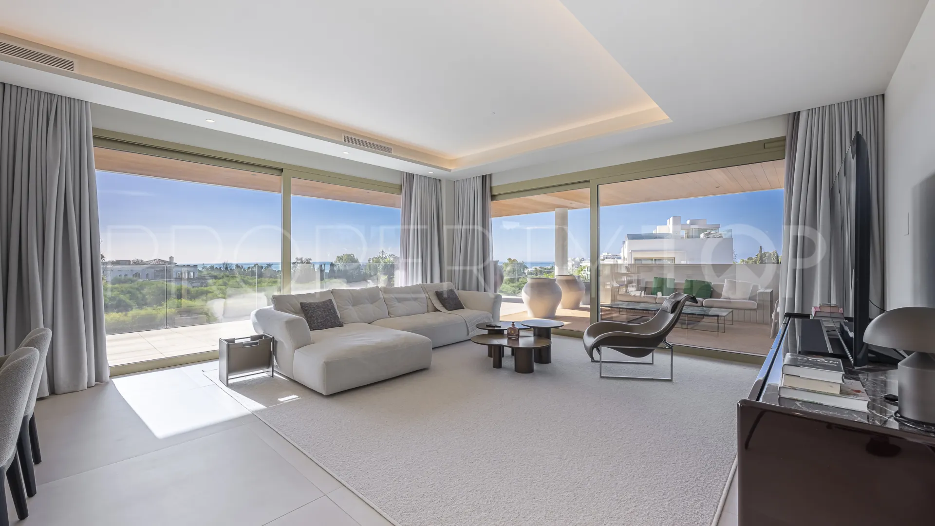 Apartment for sale in Benalús with 3 bedrooms