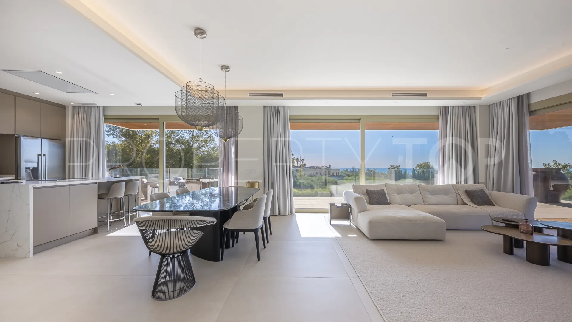 Apartment for sale in Benalús with 3 bedrooms