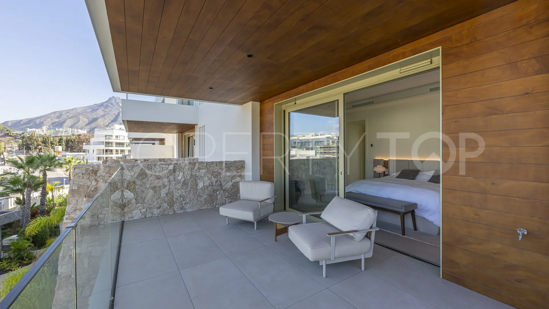 Apartment for sale in Benalús with 3 bedrooms