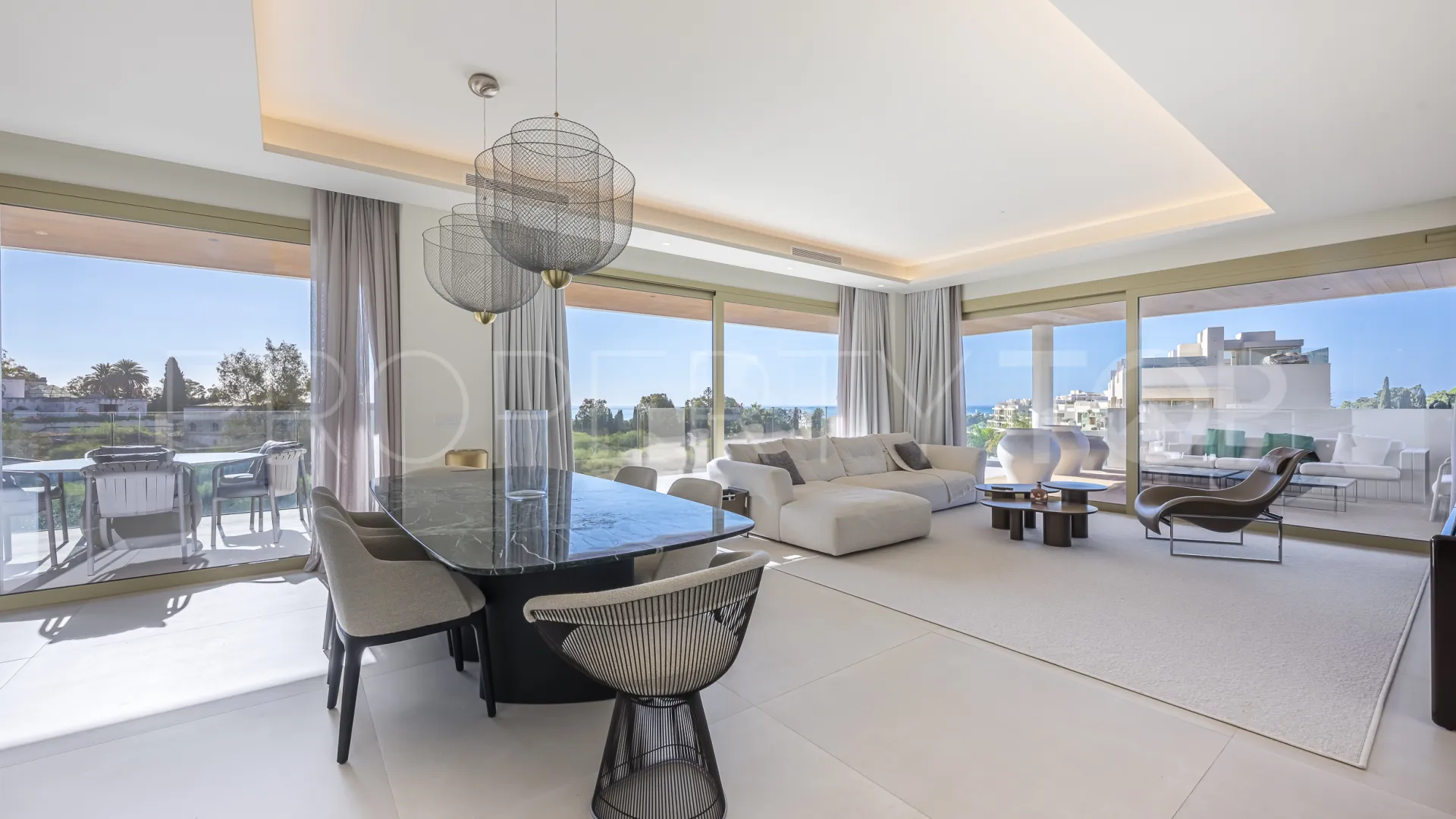Apartment for sale in Benalús with 3 bedrooms