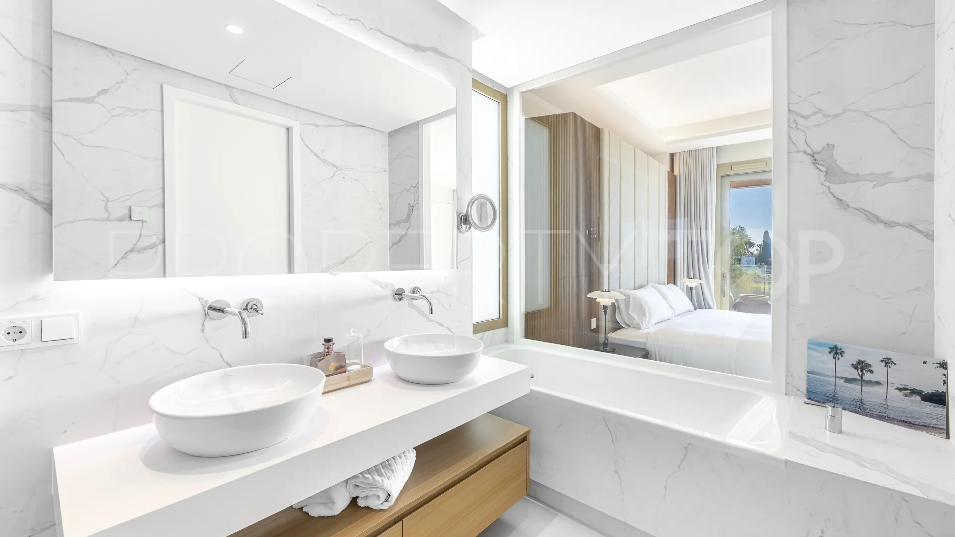 Apartment for sale in Benalús with 3 bedrooms