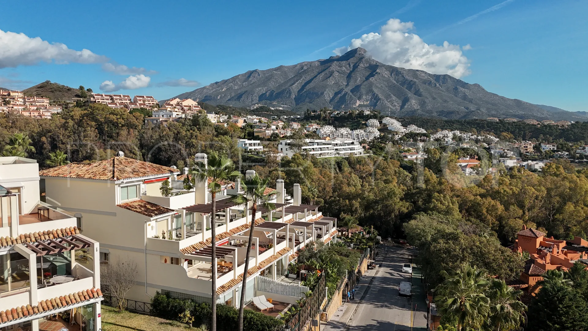Apartamento en venta en Palacetes Los Belvederes