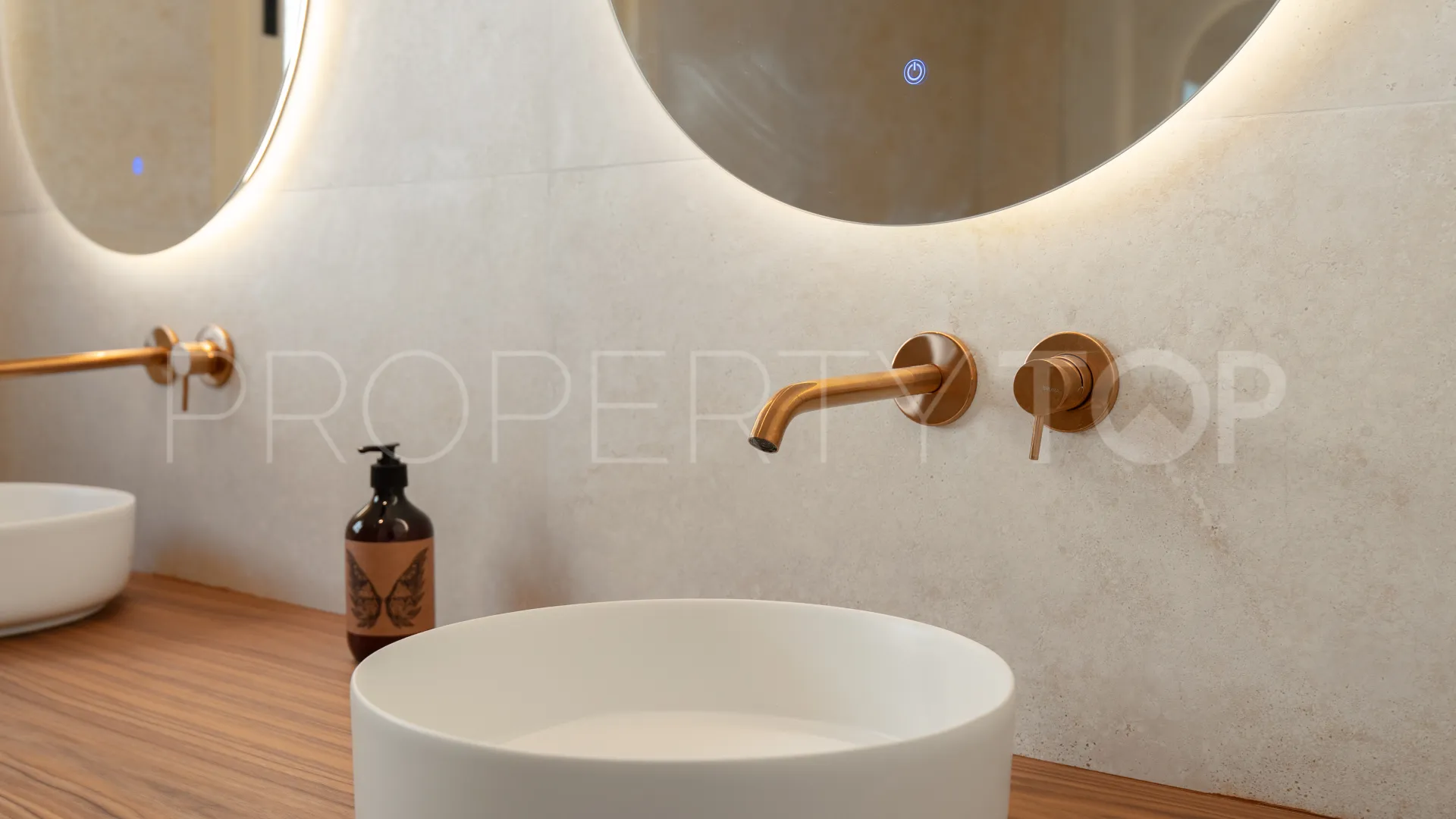 Apartamento en venta en Palacetes Los Belvederes