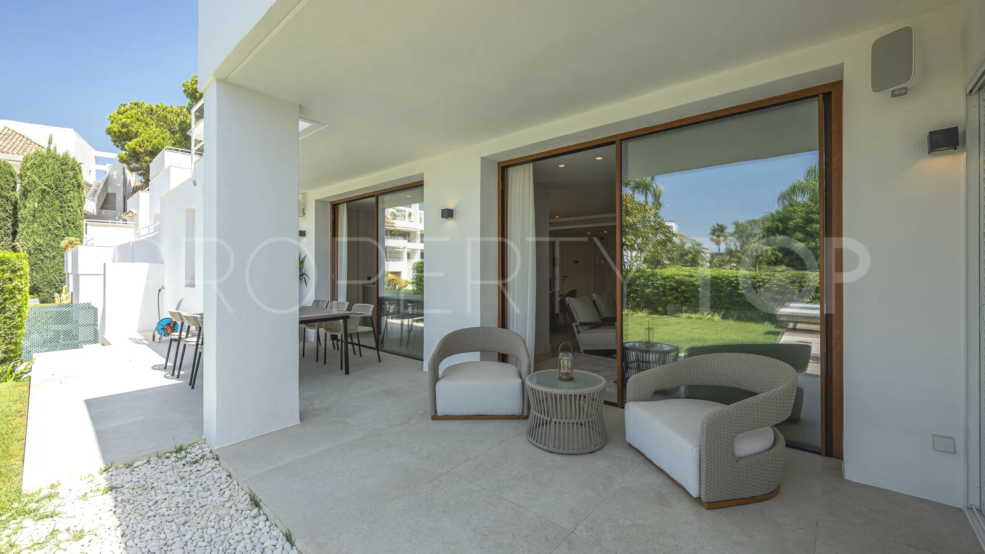 Alcores del Golf, duplex planta baja de 4 dormitorios a la venta