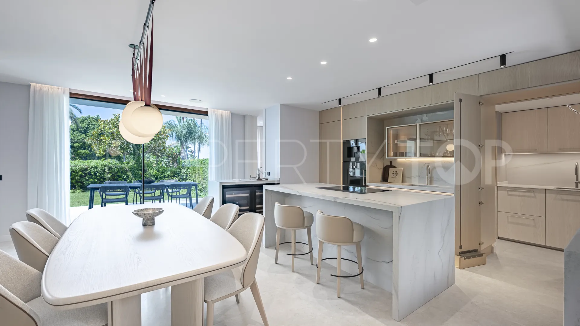 Alcores del Golf, duplex planta baja de 4 dormitorios a la venta