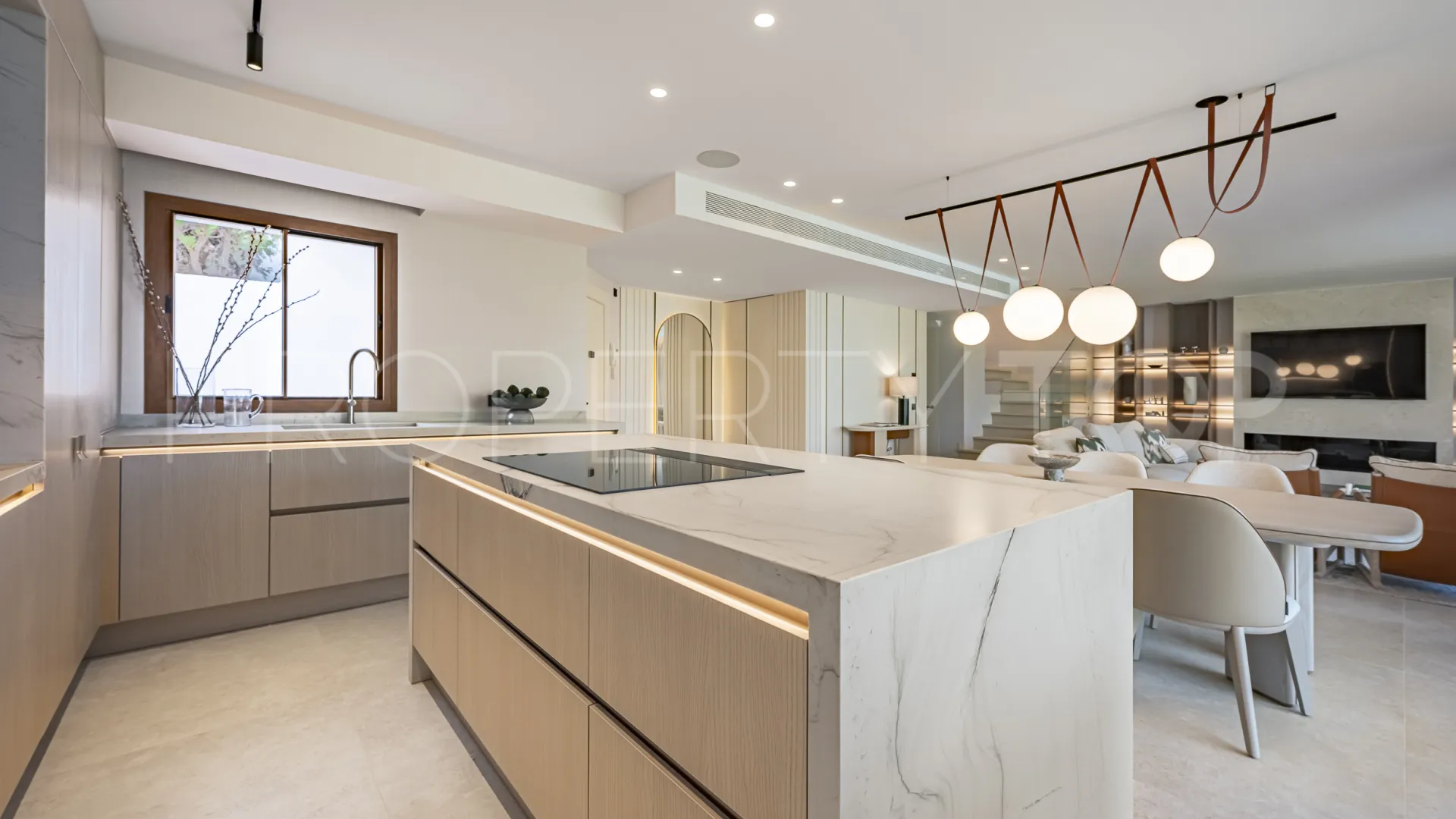 Alcores del Golf, duplex planta baja de 4 dormitorios a la venta