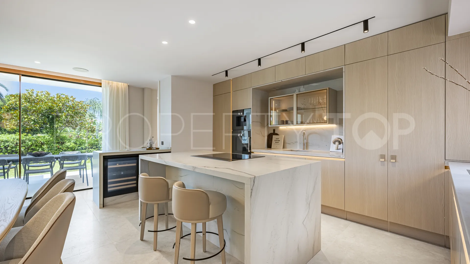 Alcores del Golf, duplex planta baja de 4 dormitorios a la venta