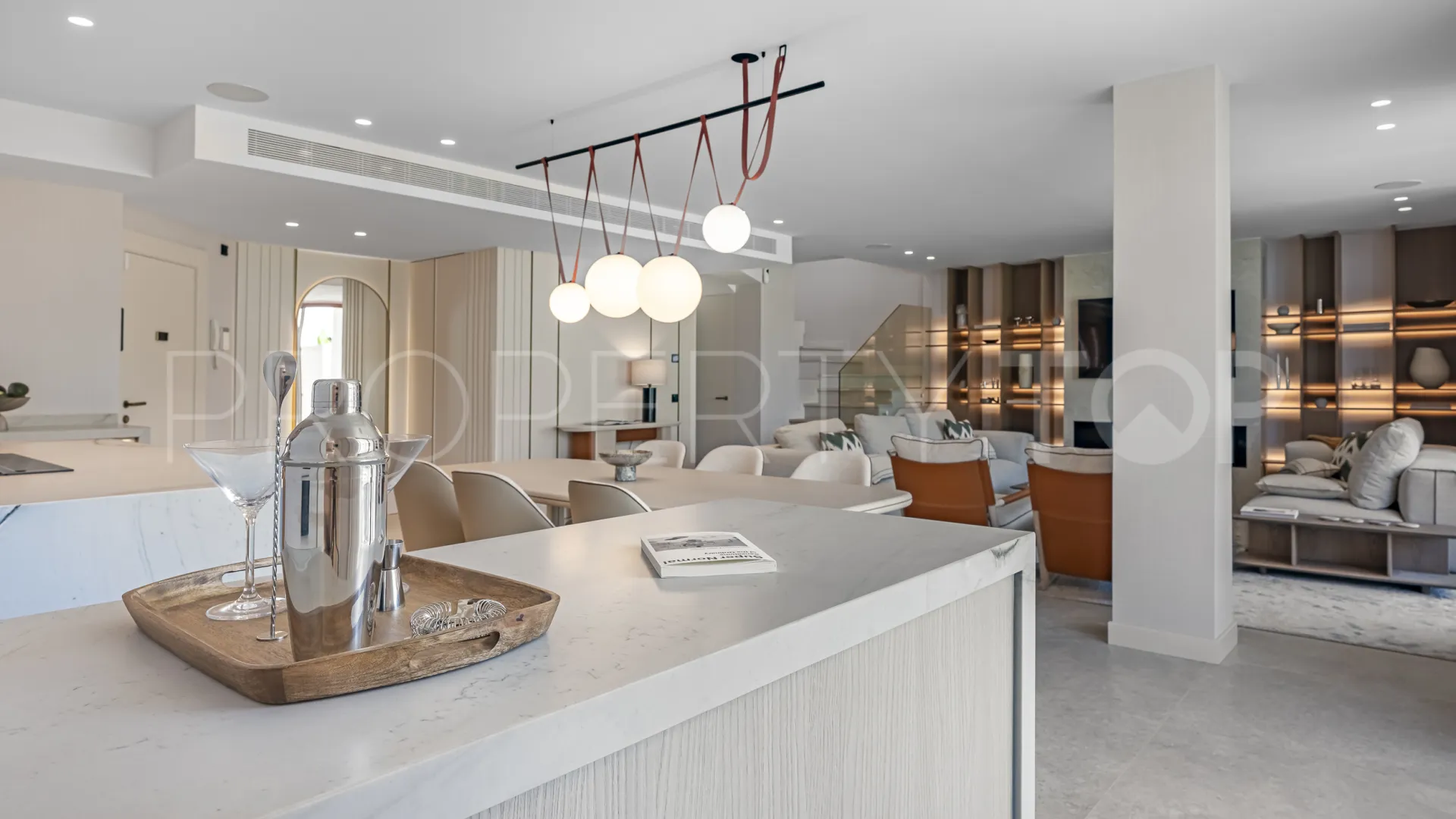 Alcores del Golf, duplex planta baja de 4 dormitorios a la venta