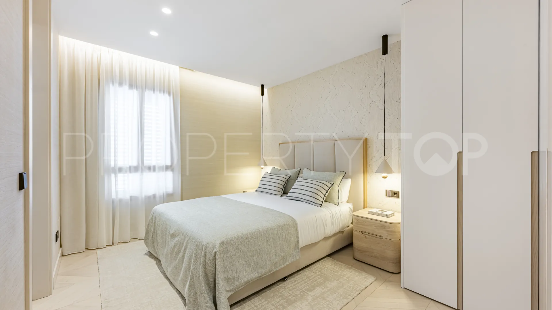 Alcores del Golf, duplex planta baja de 4 dormitorios a la venta