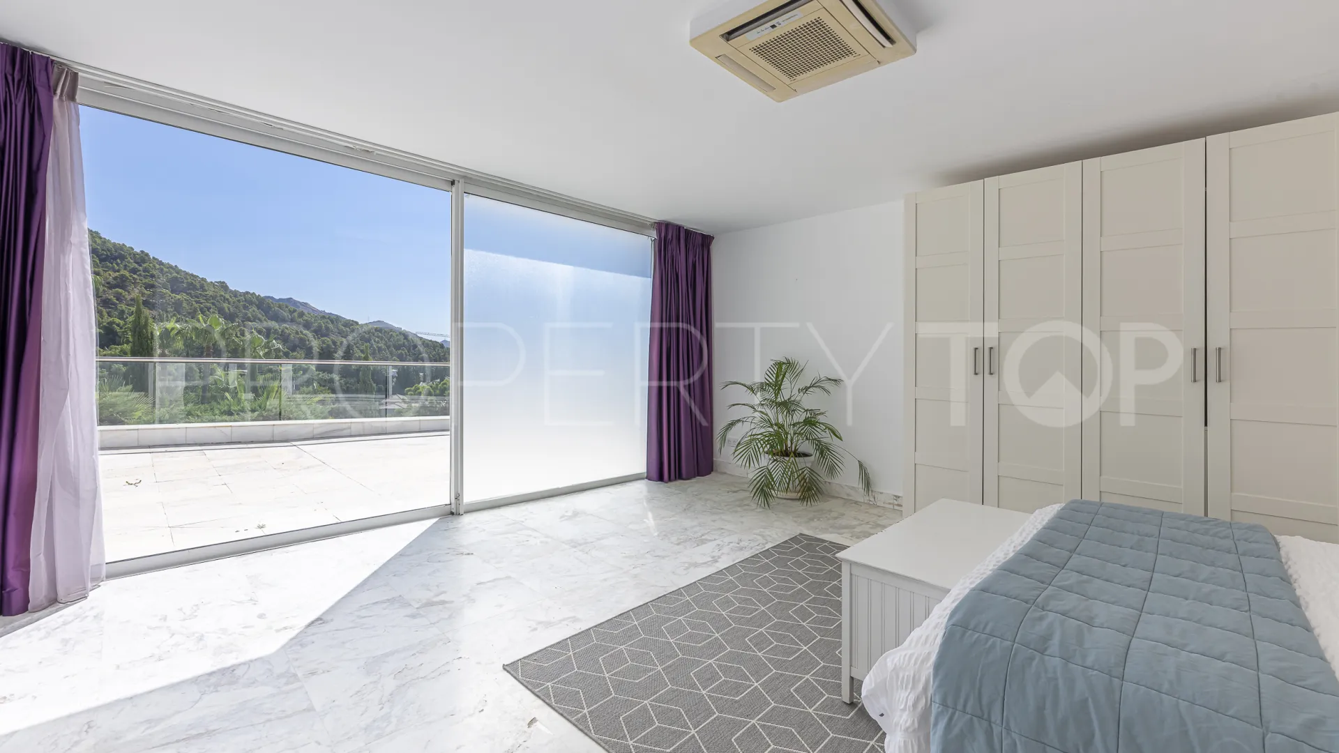 Villa en venta en Cascada de Camojan