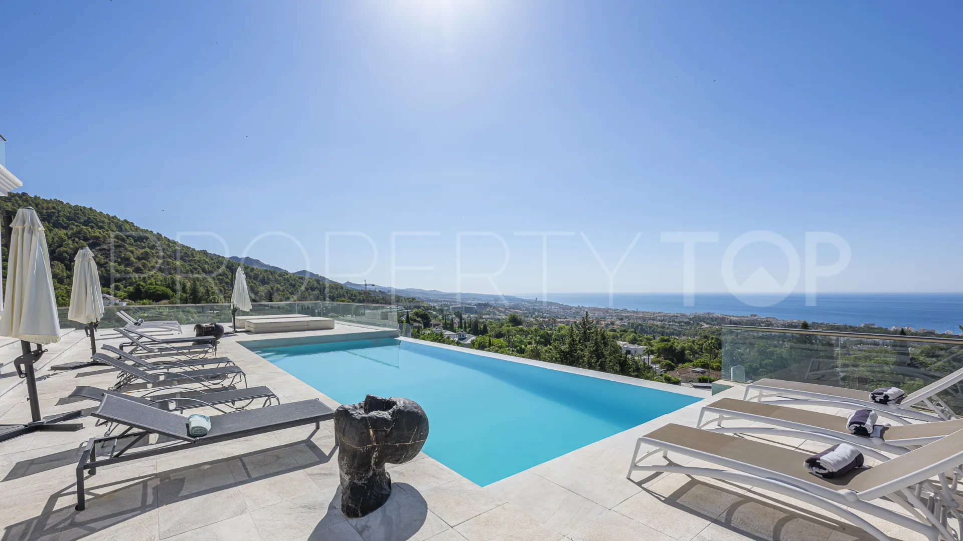 Villa en venta en Cascada de Camojan