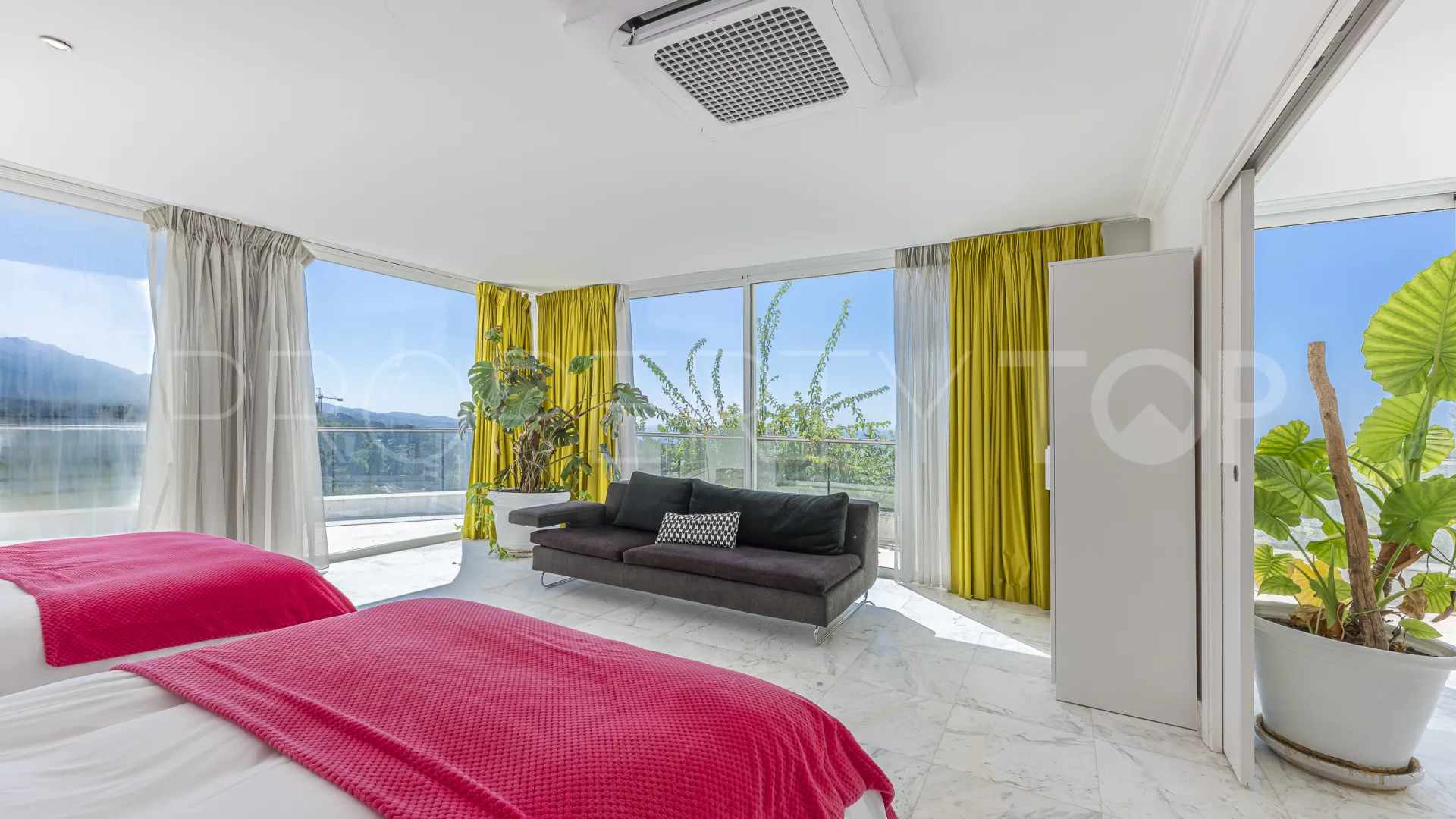 Villa en venta en Cascada de Camojan
