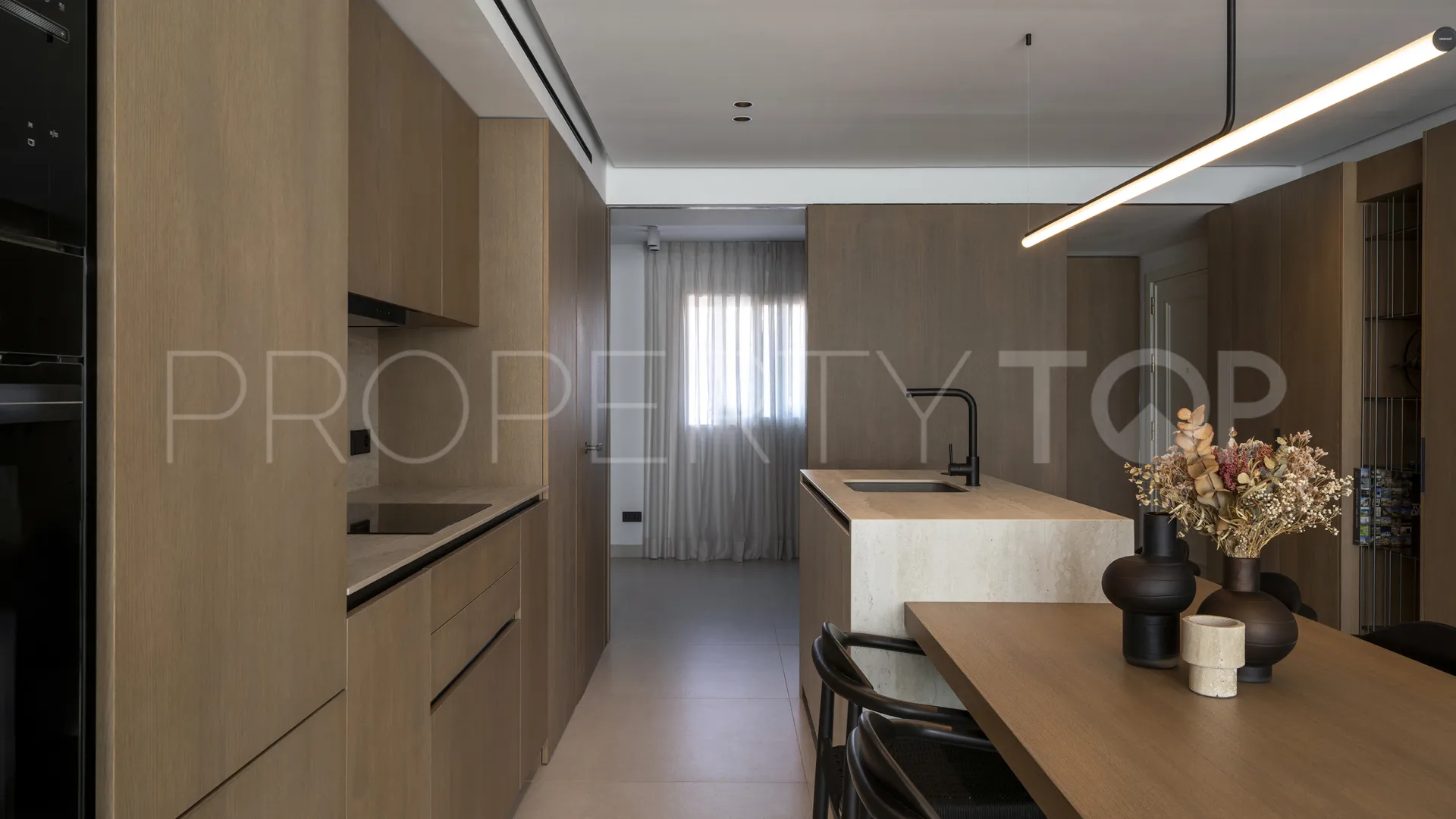 For sale 3 bedrooms apartment in Marbella Centro