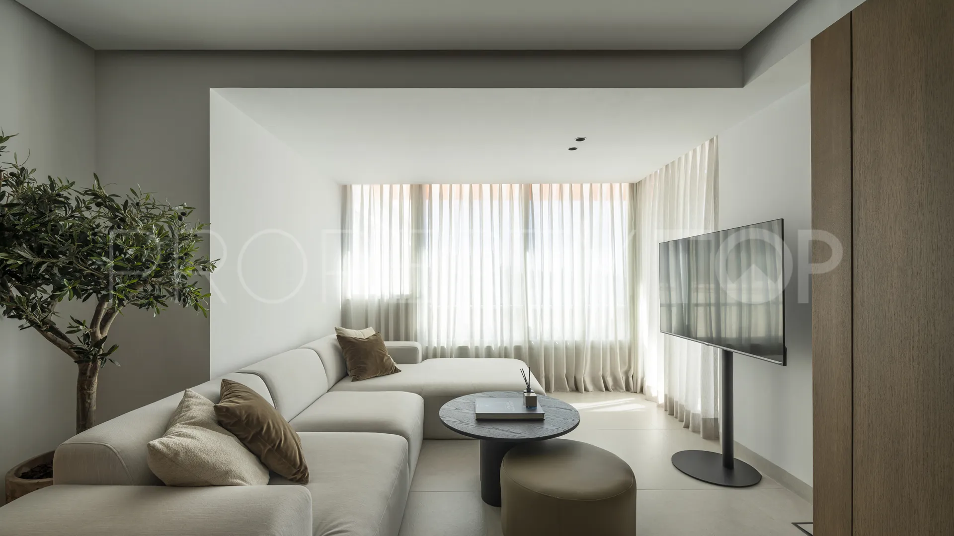 For sale 3 bedrooms apartment in Marbella Centro