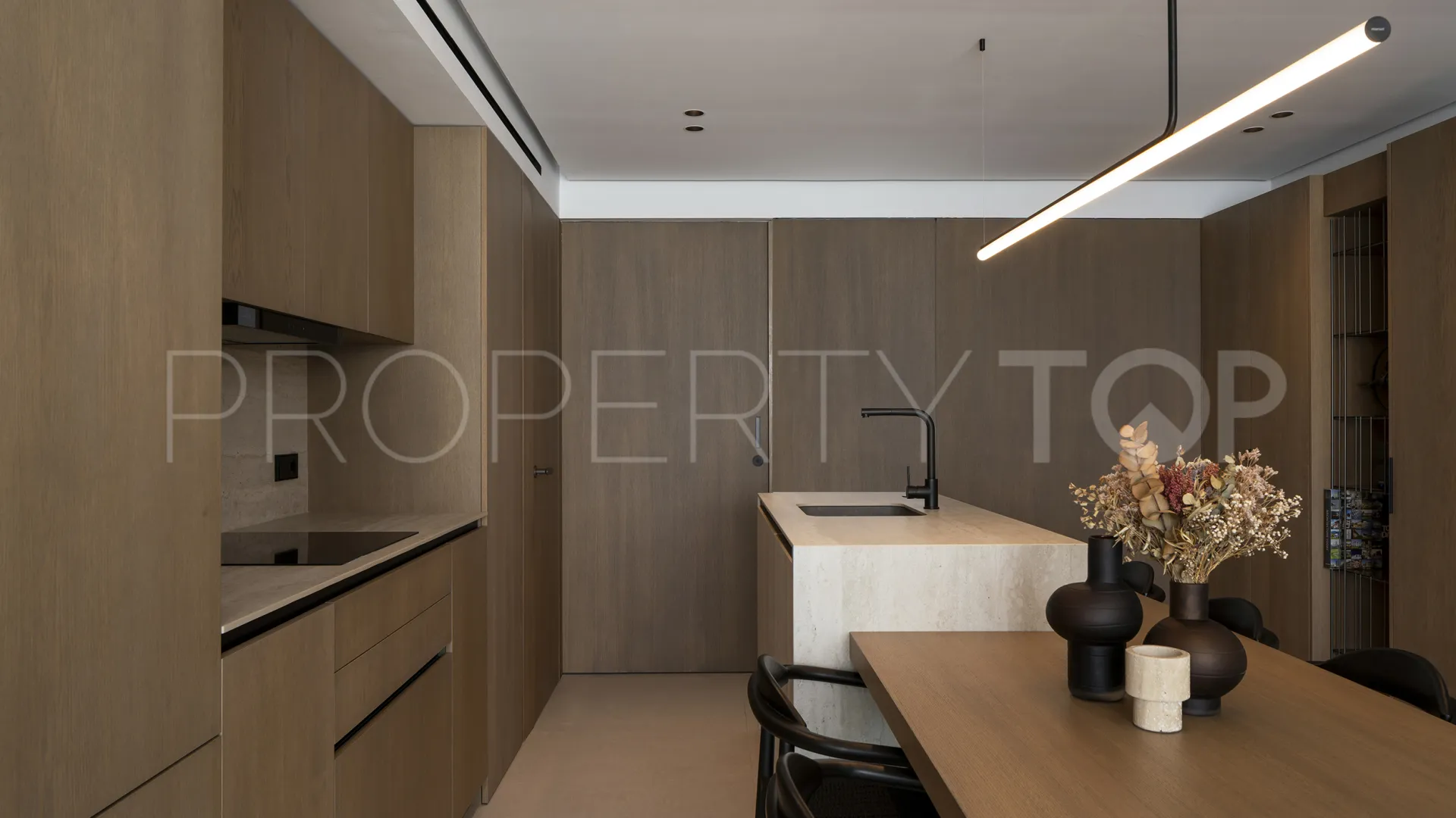 For sale 3 bedrooms apartment in Marbella Centro