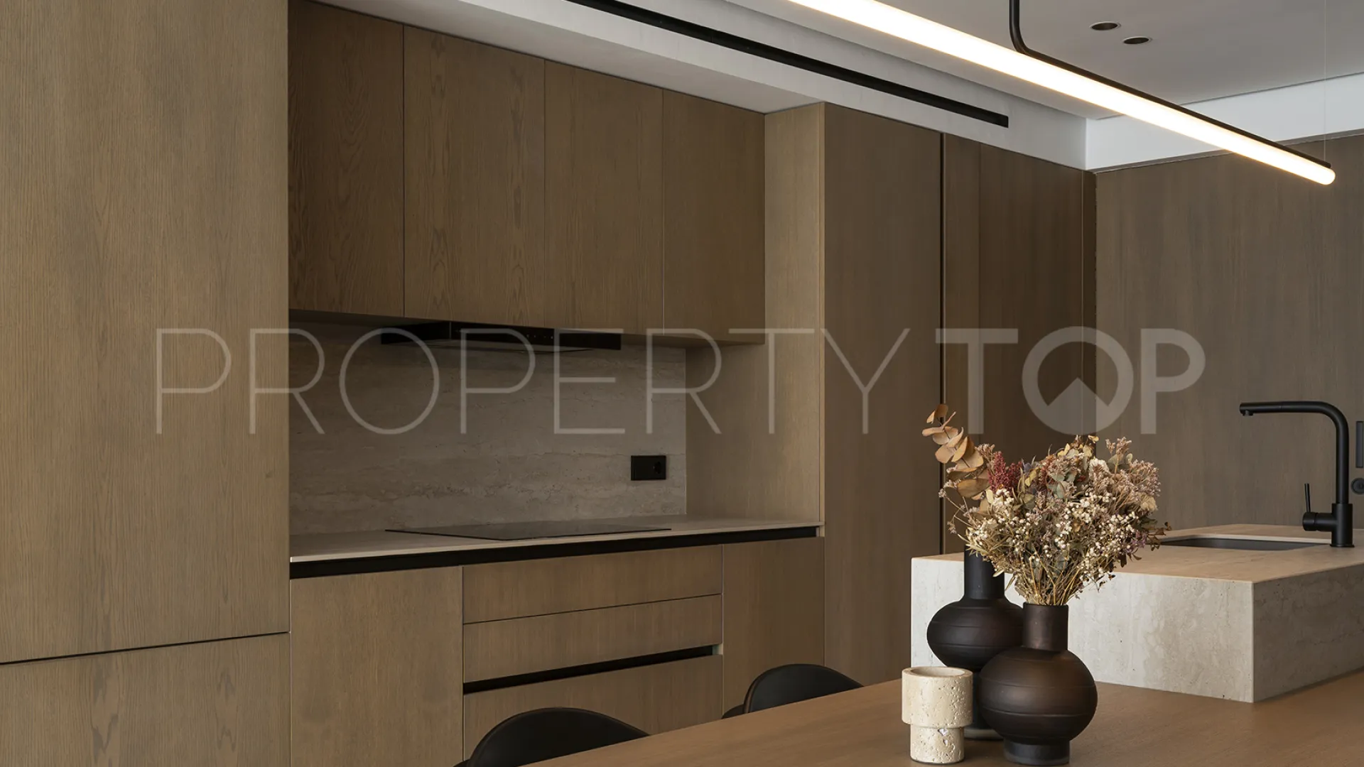 For sale 3 bedrooms apartment in Marbella Centro