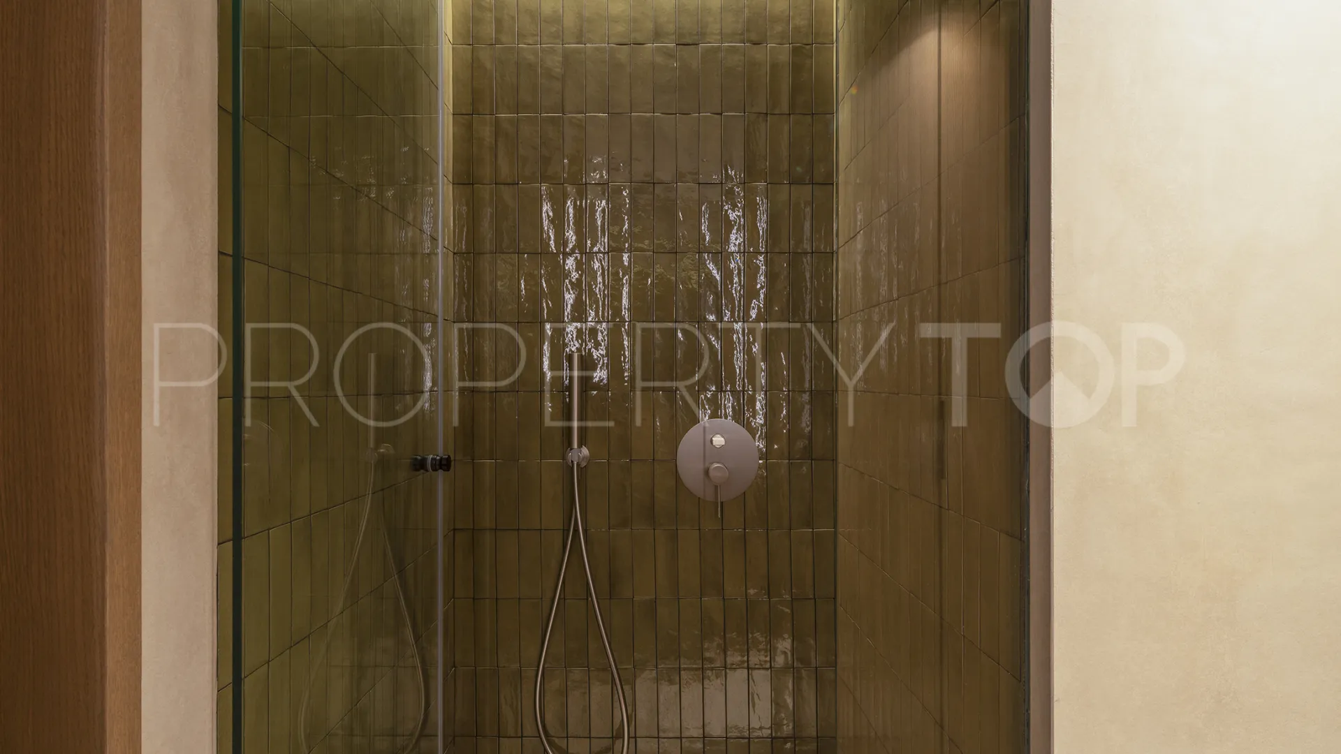 For sale 3 bedrooms apartment in Marbella Centro