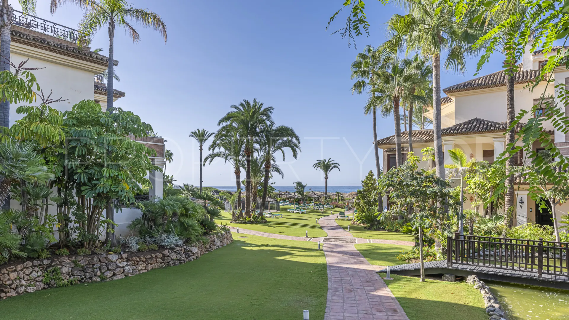Apartamento en venta en Los Monteros Playa