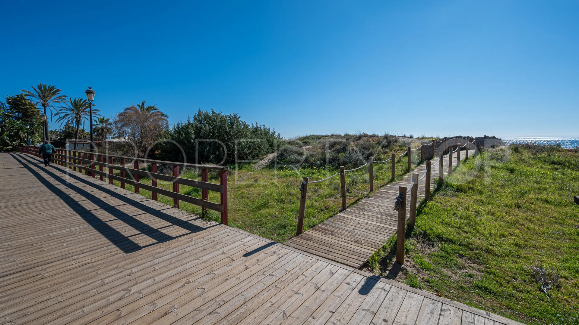 Apartamento en venta en Los Monteros Playa