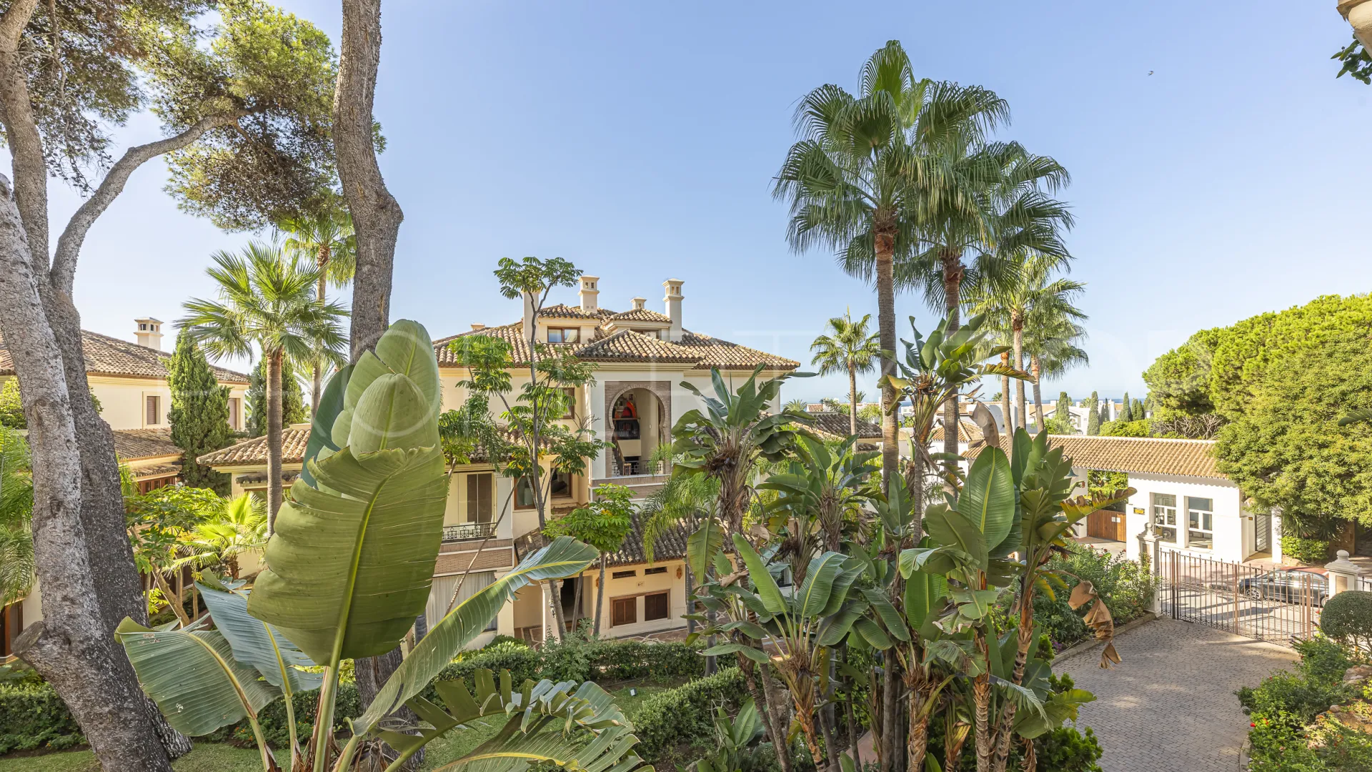 Apartamento en venta en Los Monteros Playa
