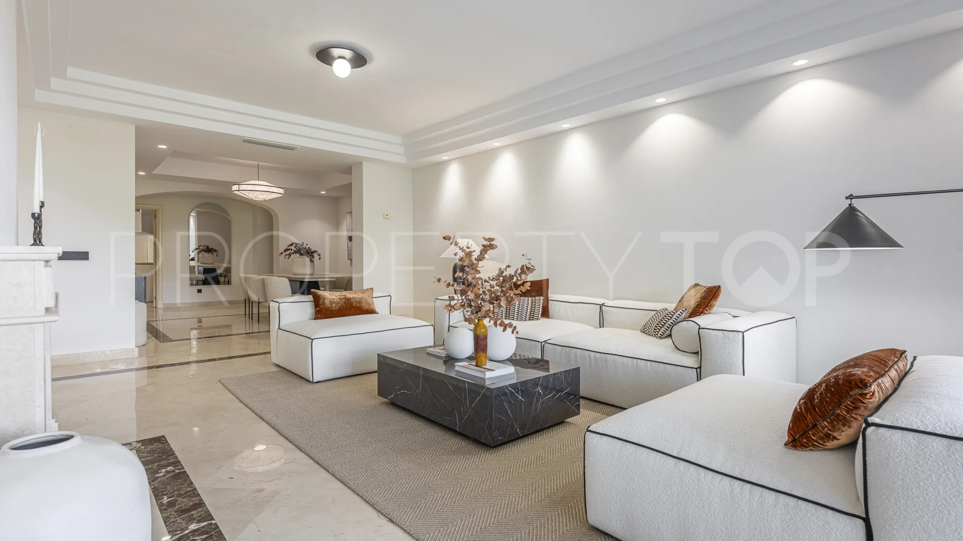 Comprar apartamento planta baja en Montebello Hills con 3 dormitorios