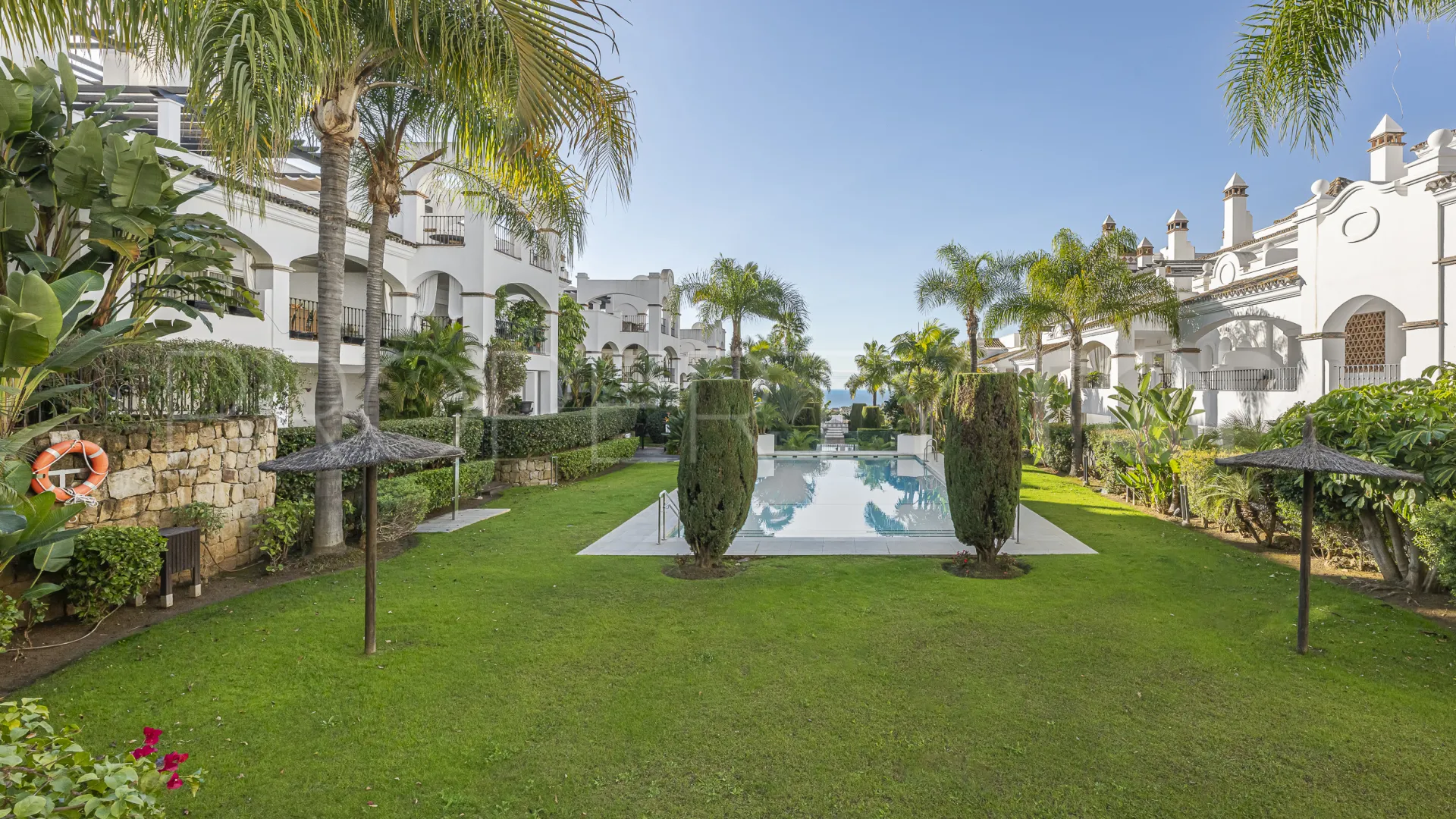 Comprar apartamento planta baja en Montebello Hills