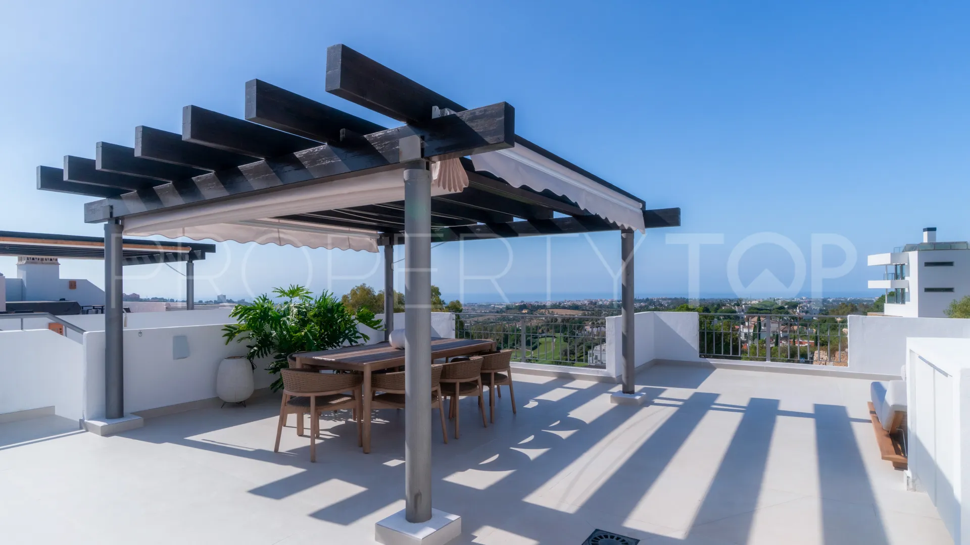 For sale duplex penthouse in La Quinta