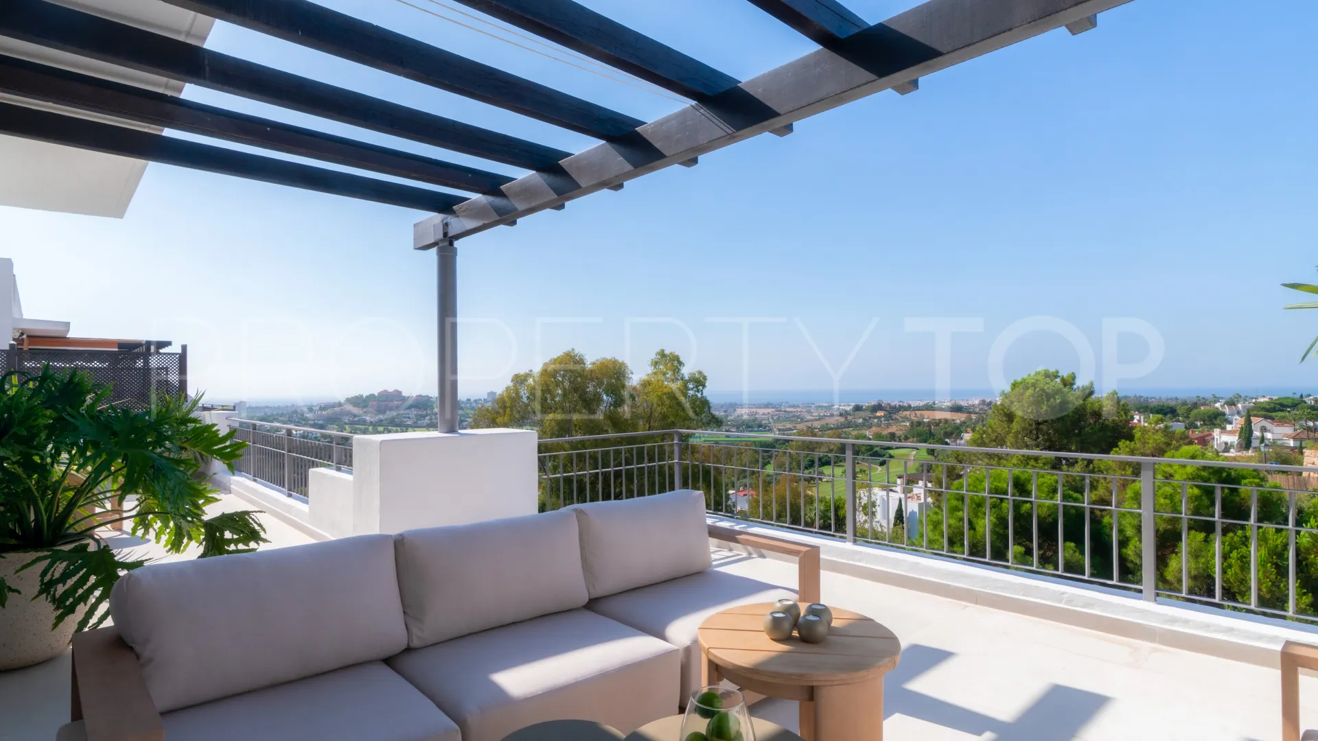 For sale duplex penthouse in La Quinta