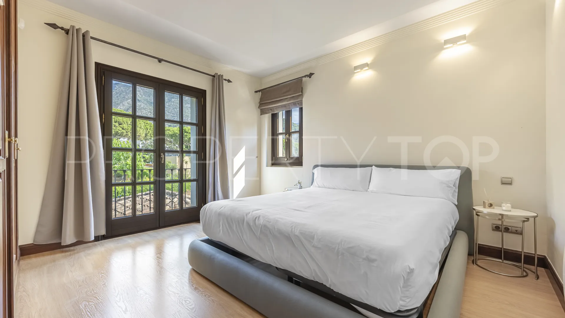 Balcones de Sierra Blanca, villa en venta