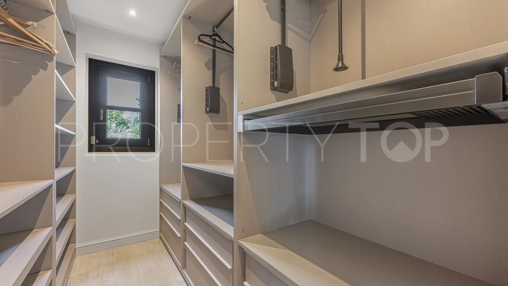 Balcones de Sierra Blanca, villa en venta