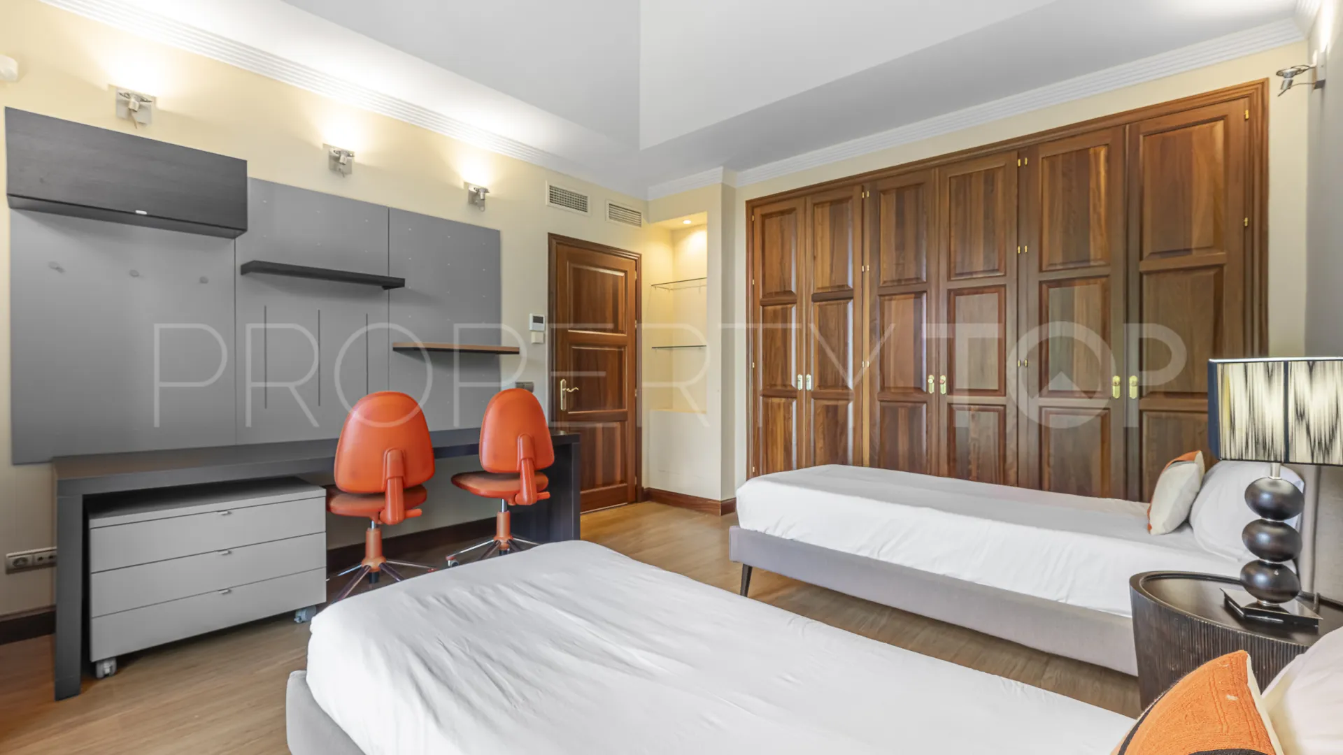 Balcones de Sierra Blanca, villa en venta
