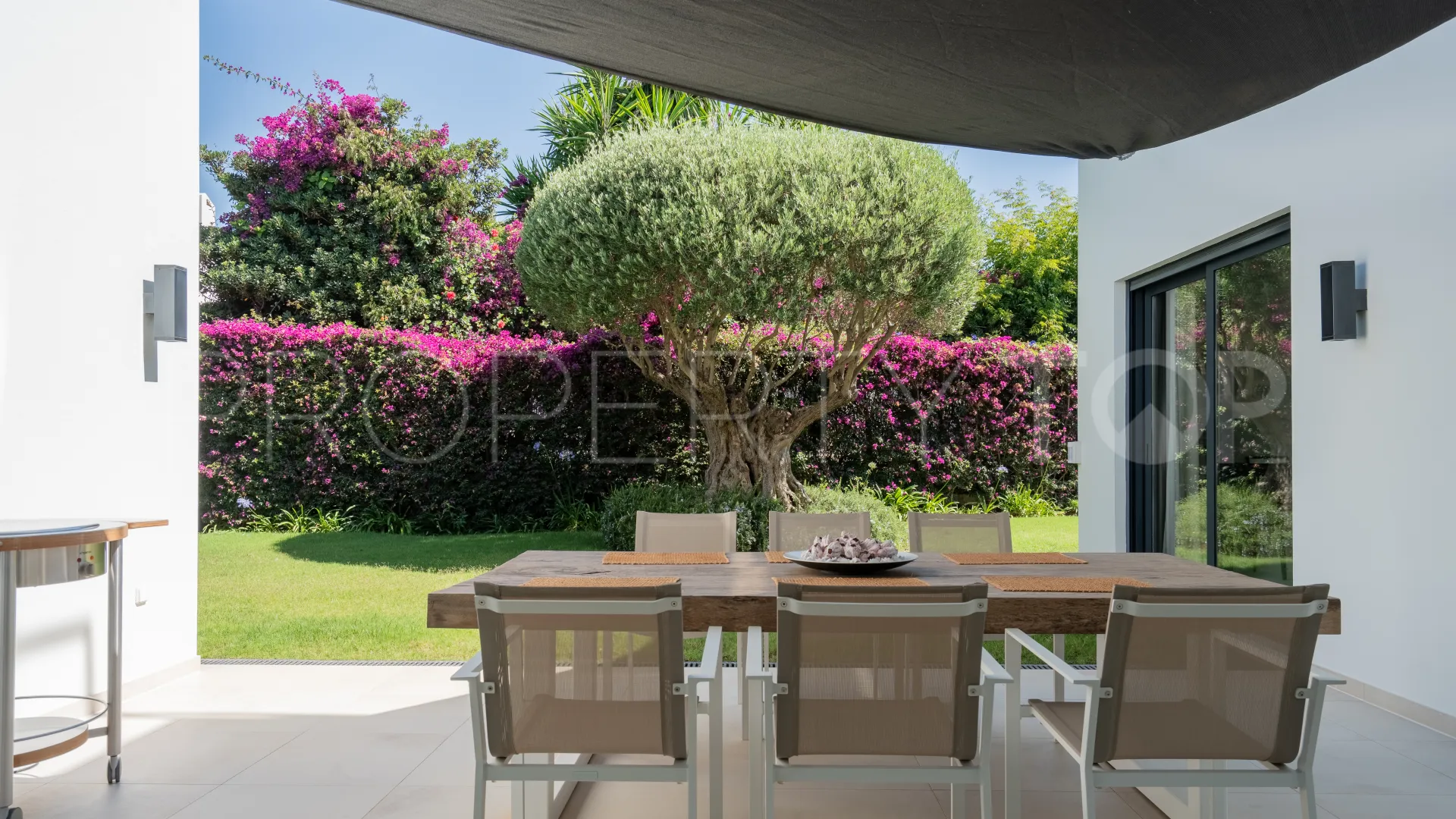 Marbesa villa for sale