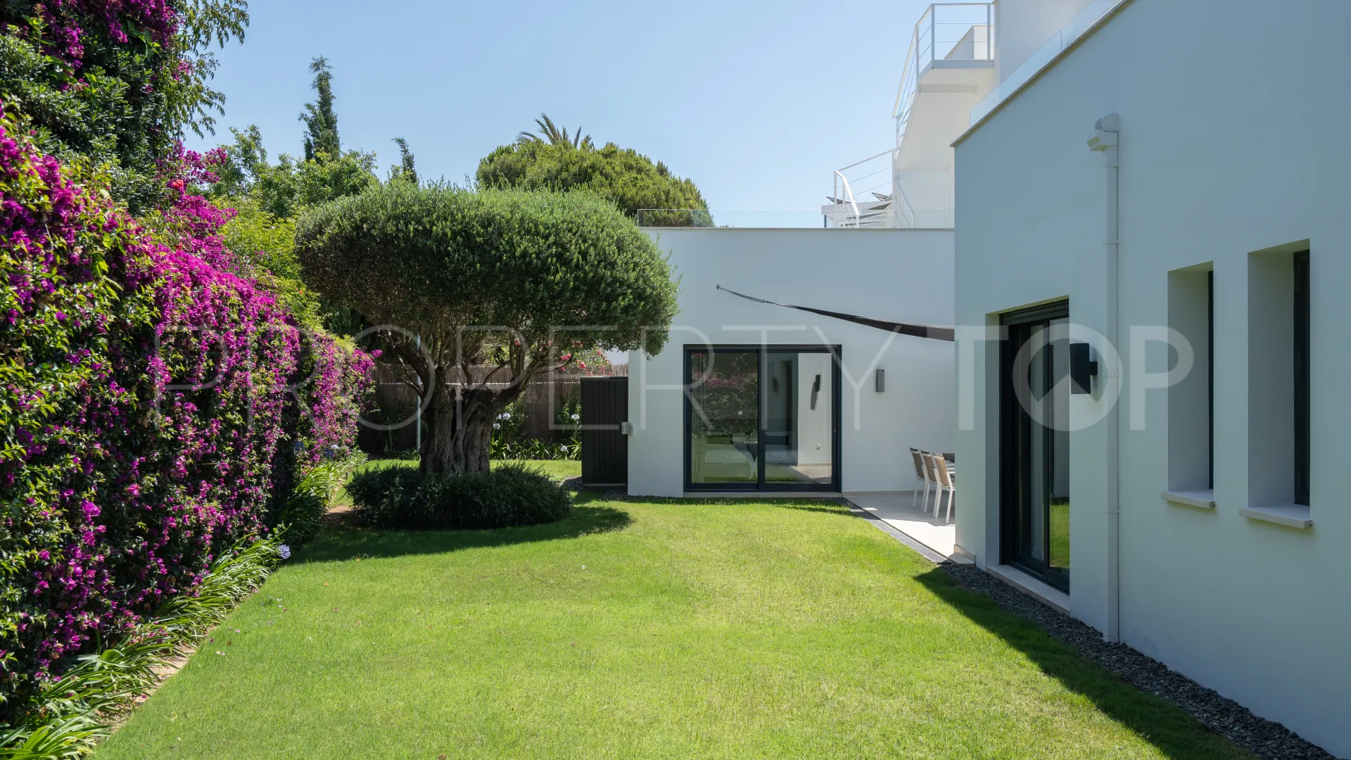Marbesa villa for sale