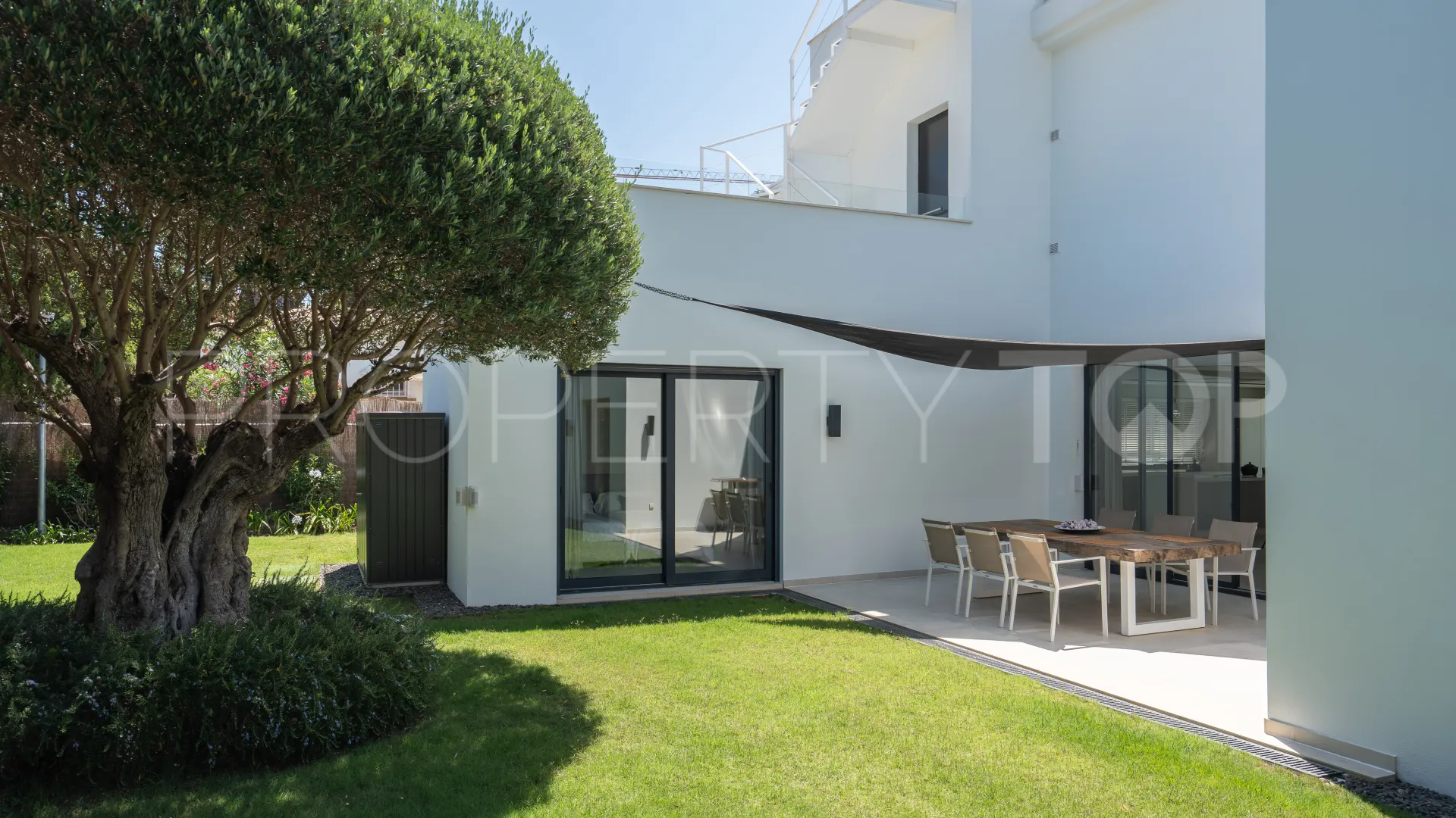 Marbesa villa for sale