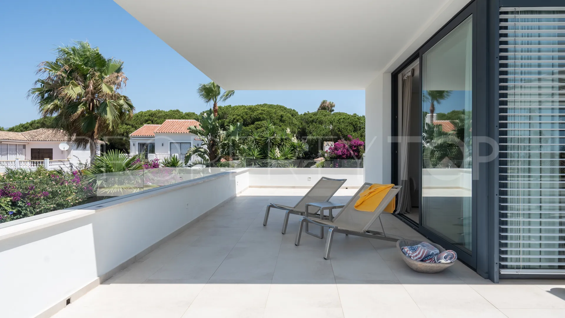 Marbesa villa for sale