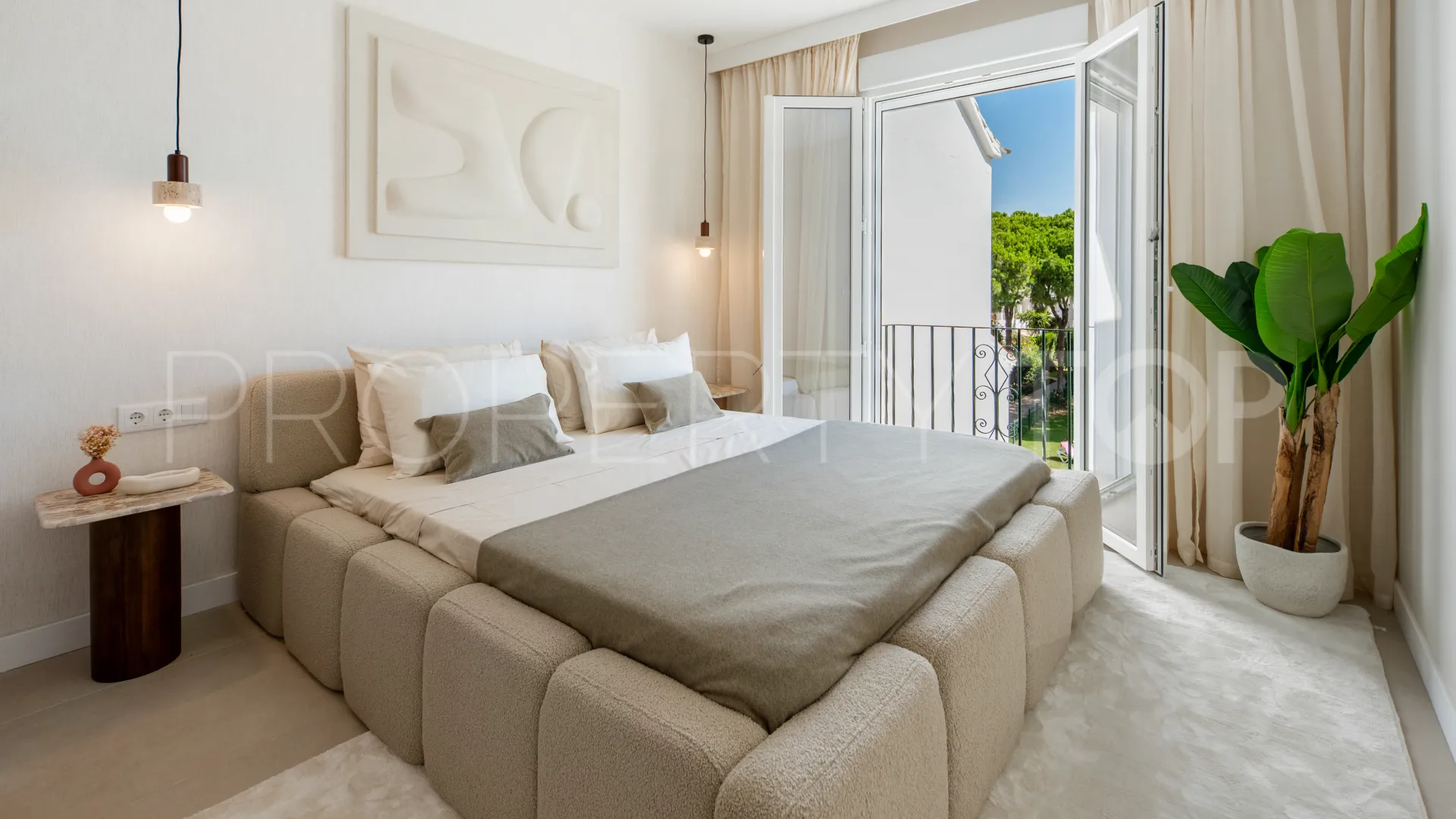 Penthouse for sale in El Presidente with 3 bedrooms