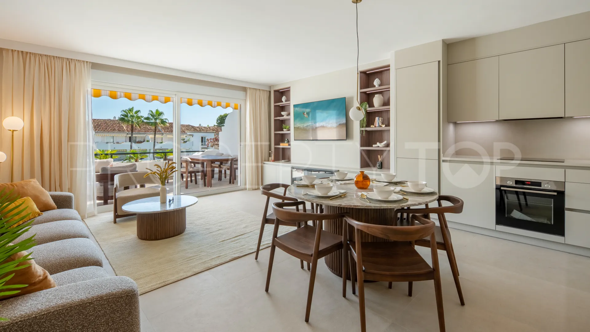 Penthouse for sale in El Presidente with 3 bedrooms