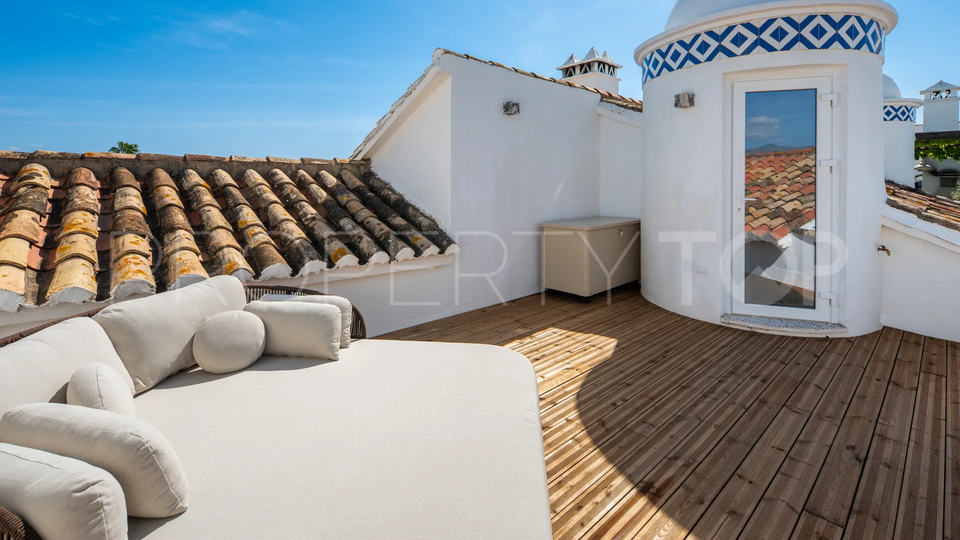 Penthouse for sale in El Presidente with 3 bedrooms