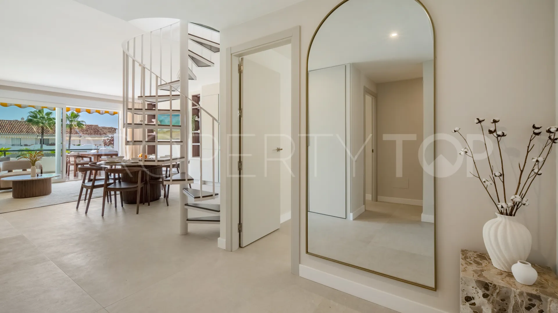 Penthouse for sale in El Presidente with 3 bedrooms