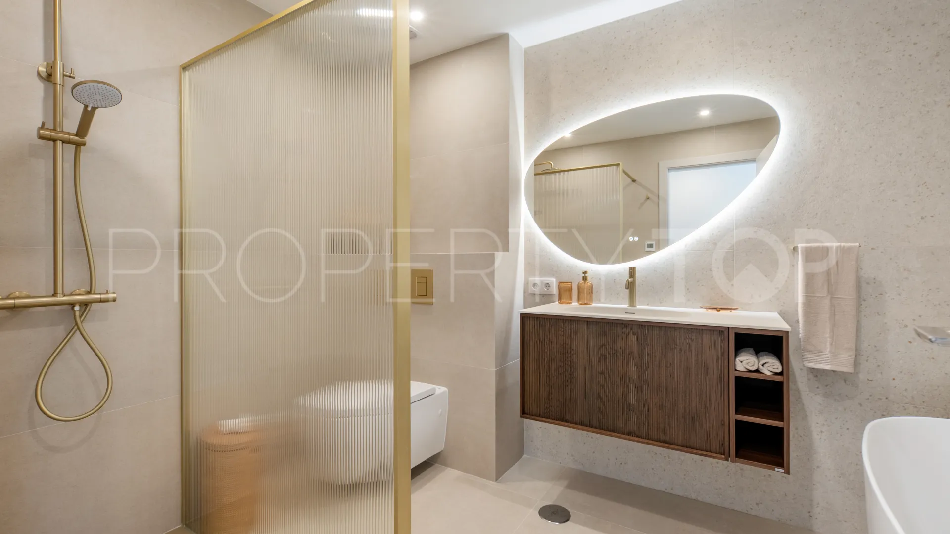 Penthouse for sale in El Presidente with 3 bedrooms