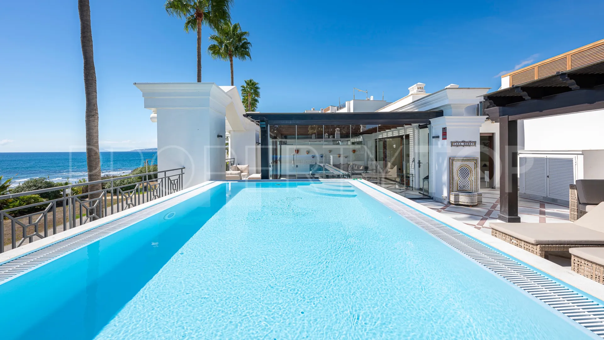 Ático a la venta en Doncella Beach
