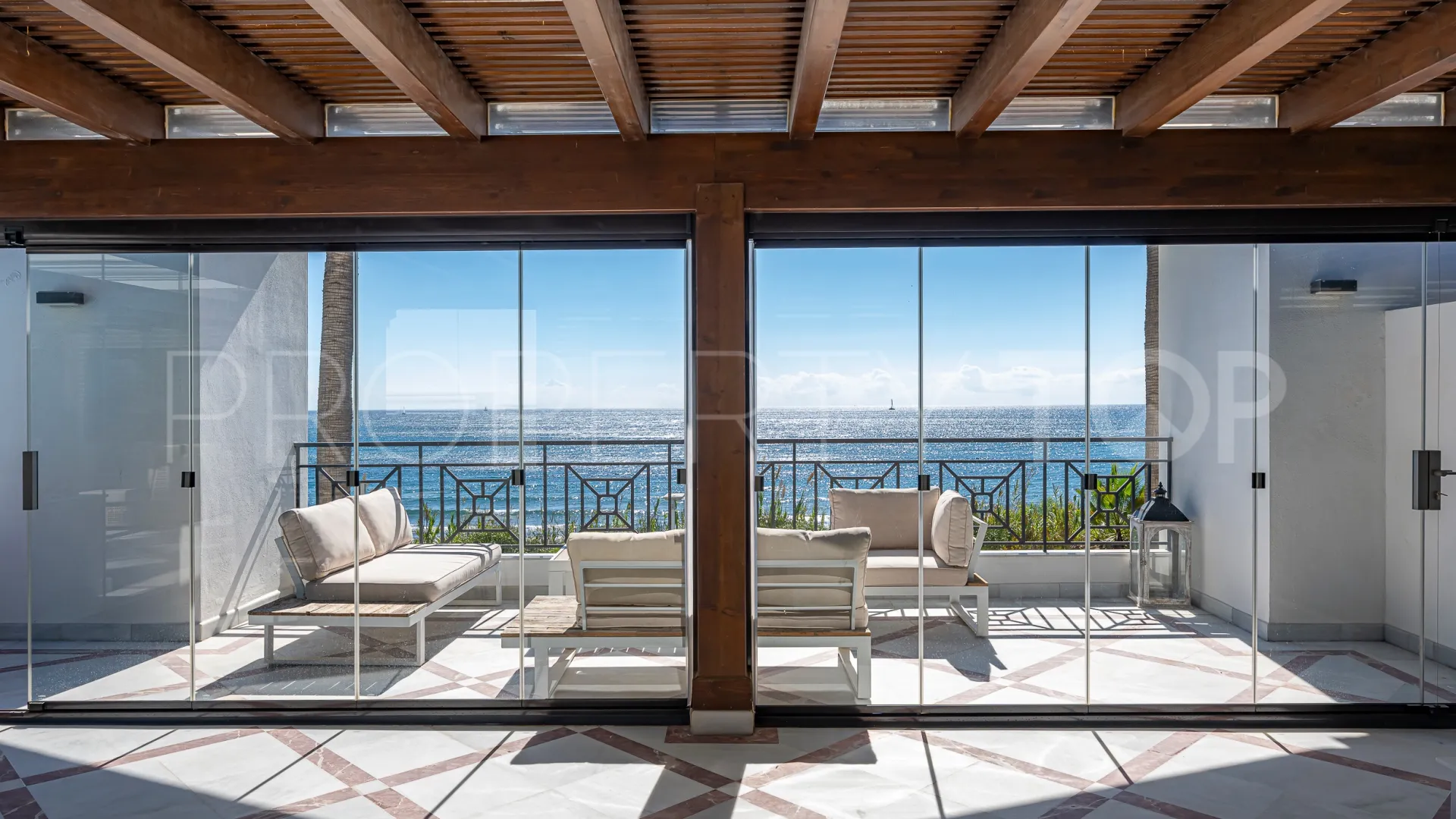 Ático a la venta en Doncella Beach