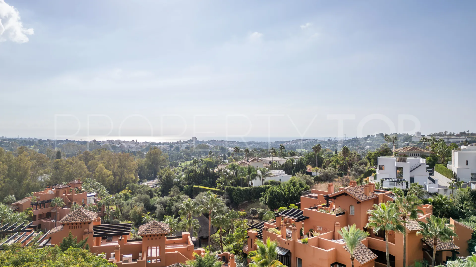 Comprar apartamento de 3 dormitorios en Palacetes Los Belvederes